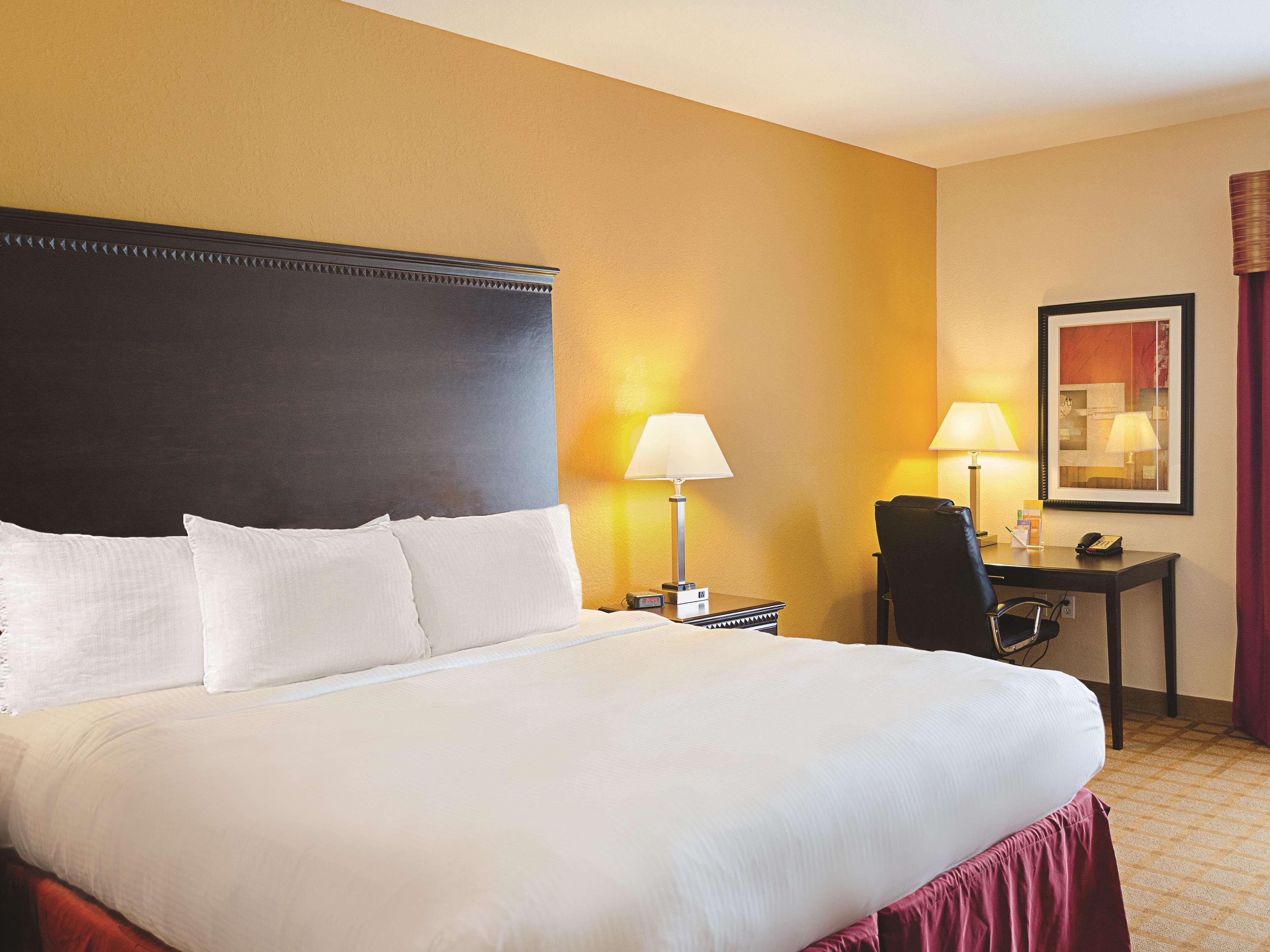 La Quinta By Wyndham Mobile Satsuma / Saraland Hotel Екстериор снимка
