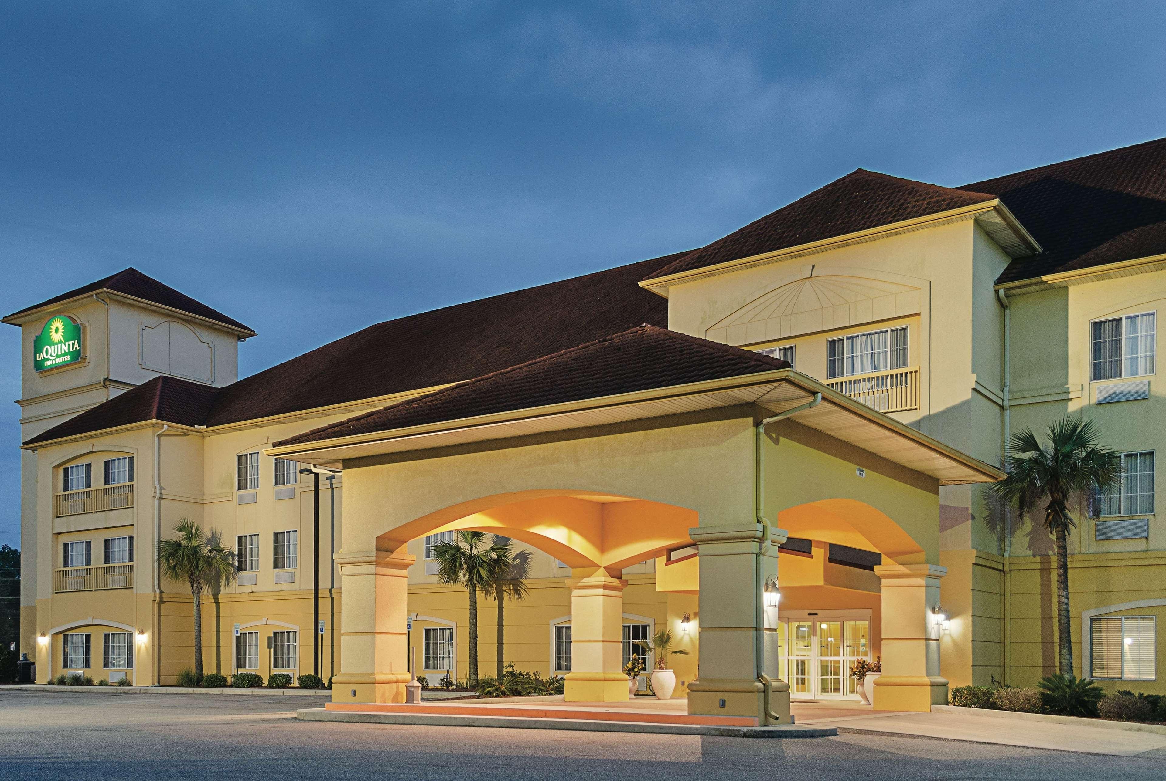 La Quinta By Wyndham Mobile Satsuma / Saraland Hotel Екстериор снимка