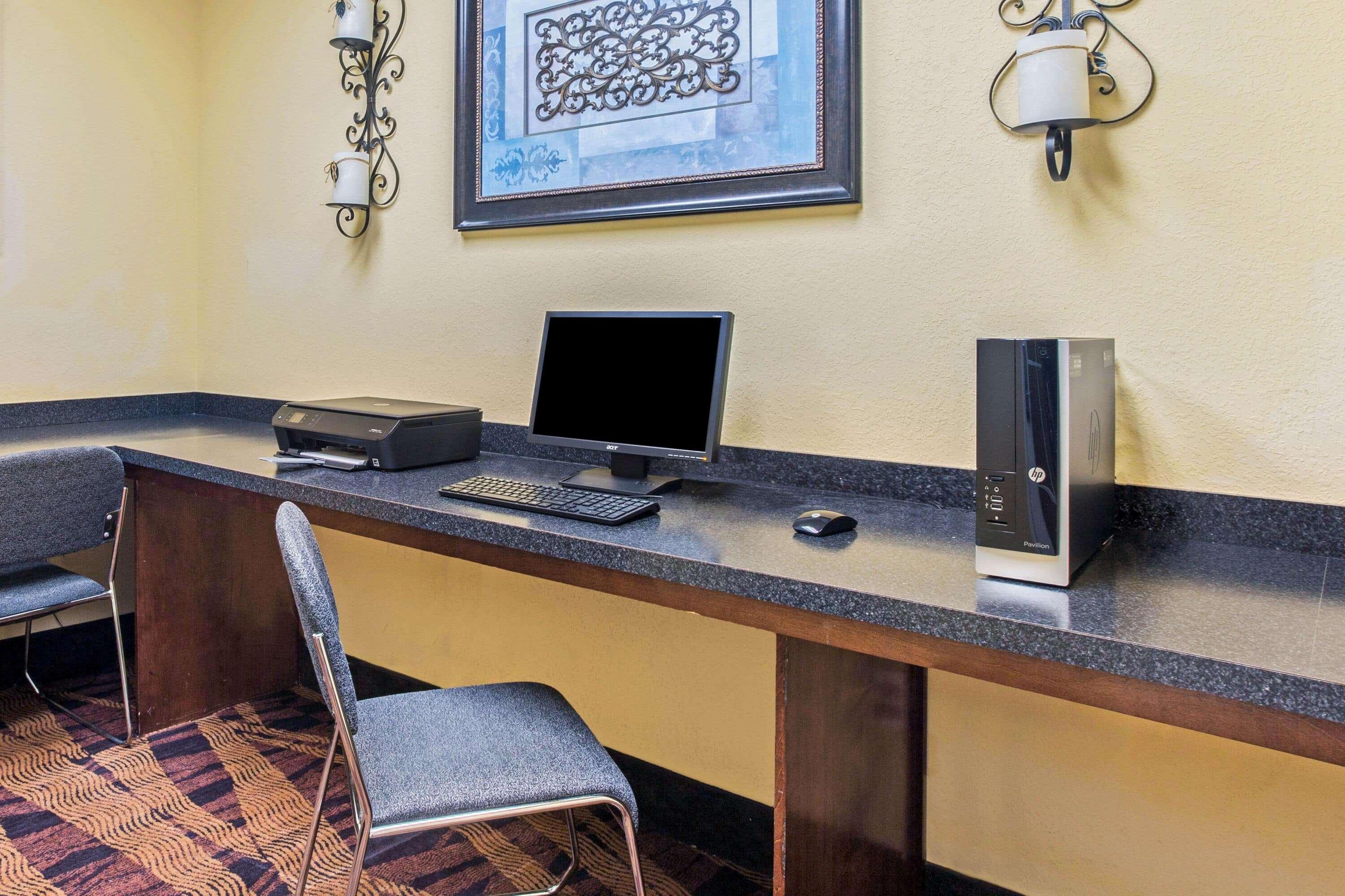 La Quinta By Wyndham Mobile Satsuma / Saraland Hotel Екстериор снимка