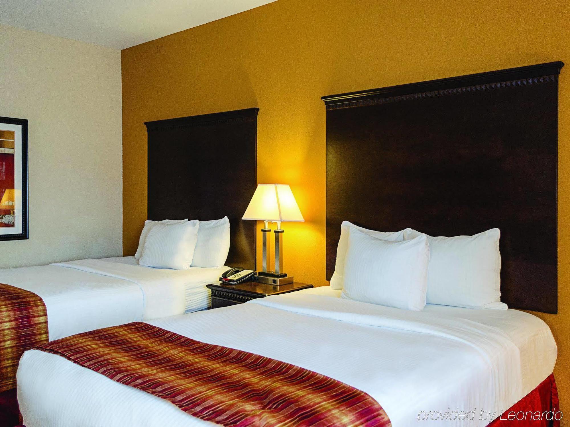 La Quinta By Wyndham Mobile Satsuma / Saraland Hotel Екстериор снимка
